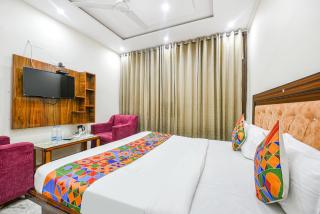 FabHotel Royal Inn - Sector 22D, Chandigarh - 1