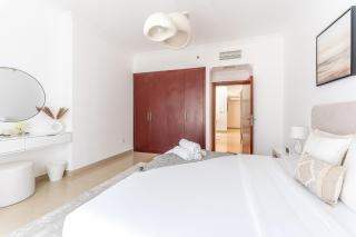 Cool Dubai Stay Stunning Marina View Apartment - 1