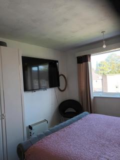 Apartment-Sleeps3-Parking-Garden-Internet - Leeds - 0