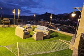 Cozy Chalet in the heart of jezzine- mountain view - 9