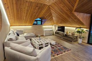 Cozy Chalet in the heart of jezzine- mountain view - 2