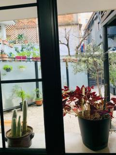 Well-equipped Apartment in top location of Tirana - Tirana - 3
