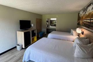 Days Inn by Wyndham Crystal River - Crystal River - 4