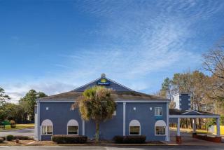 Days Inn by Wyndham Columbia - Columbia - 6