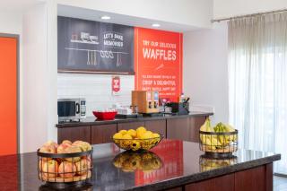 Hampton Inn & Suites Sacramento-Auburn Boulevard - Sacramento - 3
