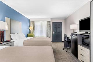 Quality Inn & Suites Florence Civic Center - Florence - 1