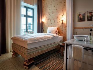 25hours Hotel The Royal Bavarian - 9