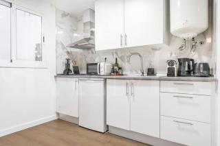 Central apartment with private patio by REMS - Málaga - 6