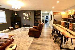 The Lounge - Downtown Chillicothe - 9