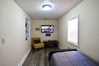 The Lounge - Downtown Chillicothe - 2