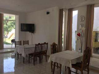 Deme House - 5