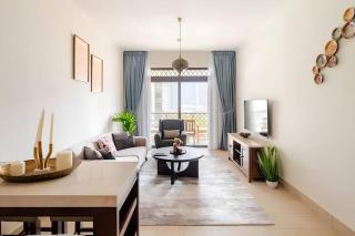 Charming 1BR Apt Yansoon 5 Downtown Dubai - 0