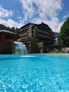Hotel Garni St. Hubertus - Madonna di Campiglio - 0