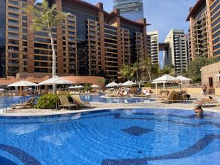 Tiara Residences Palm Jumeirah 2 Beds Sleeps 6 - 2