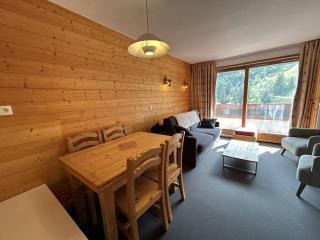 Appartement Méribel avec balcon, ascenseur et casier à skis - FR-1-355-243 - Les Allues - 9