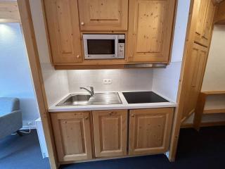 Appartement Méribel avec balcon, ascenseur et casier à skis - FR-1-355-243 - Les Allues - 5