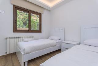 Vantage - 2 BR Apt by The Valley in Kfardebian - - 7