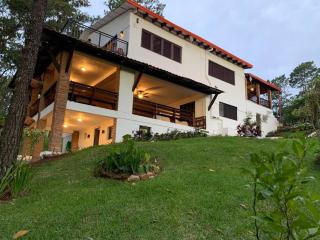 Villa Carmen en Jarabacoa - La Represa - 0