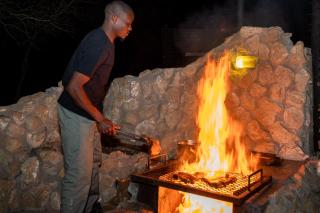 Foxy Crocodile Bush Lodge & Kruger Safaris - 4