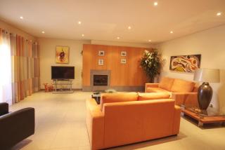 Parque Atlântico Modern Seaview Apartment with Pool and Tennis Court - Cavacos - 9