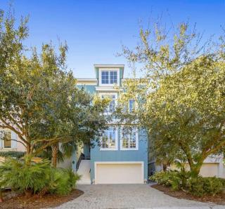 27 Corine Lane- Near Ocean Home with Pool, Seasonal Beach Shuttle! FREE Activities Included - Hilton Head Island - 0