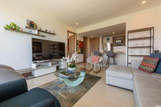 Frente al Mar, con playa y 4 piscinas en Cartagena - 9