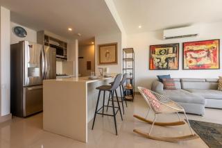 Frente al Mar, con playa y 4 piscinas en Cartagena - 8