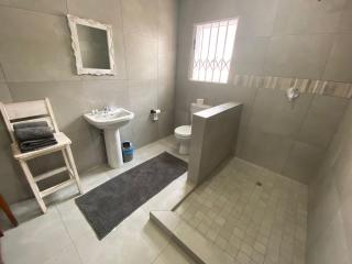 Riverbank Villas Guesthouse - Potchefstroom - 2