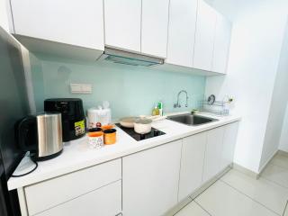 Mansion One l 4pax Studio l MountainView & CityView l Gleneagles - Kampong Makam - 1