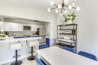 Kalispell Gem Deck, Yard and Fireplace - 5