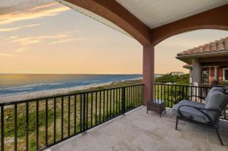 Beachfront Villa Pool Spa Fire Pit & Pool Table - 3