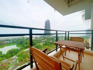 MONIC STAYCATION #RegaliaPark & StarviewBay Forest City - Gelang Patah - 4