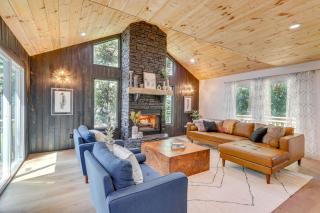 Blue Ridge Lake Home with Hot Tub in Morganton! - Morganton - 7