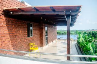 Airside studio suits - Accra - 8