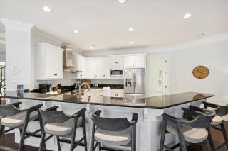 3 Surfwatch Way- Private Pool & Hot Tub, Short Walk To Beach, FREE Activities Included - Hilton Head Island - 2
