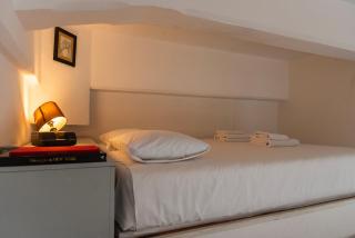 Youhosty - Porta Romana Studio dx - Milan - 9