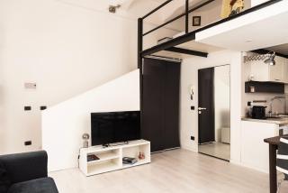 Youhosty - Porta Romana Studio dx - Milan - 4