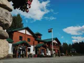 Bell 2 Lodge - 9