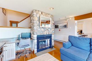 Lakefront At Winnipesaukee - Gilford - 3