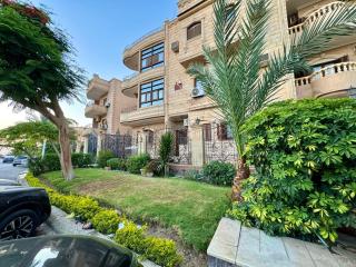Peaceful Garden-View Apartment in private villa - Cairo - 0