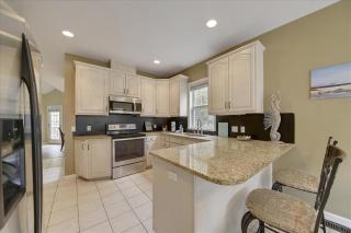 40 Bradley Beach Road-Private Pool, Easy Walk to Beach! FREE Activities Included - Hilton Head Island - 2