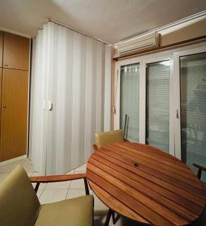 Basis Apartment - Karpenision - 7