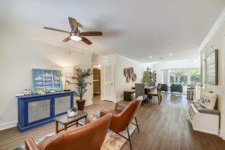 46 Folly Field Rd- Quick Walk to Beach, Large Private Pool & Yard, FREE Activities Included - Hilton Head Island - 2