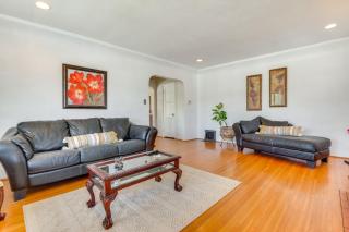 5 Mi to SoFi Stadium Charming Family Home! - 5