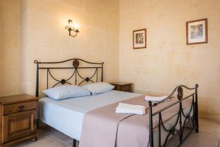 4 Bedroom Farmhouse with Private Pool & Views - Nadur - 9