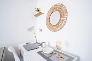 Smarthomes Stylish Studio in Kilimani, Yaya Center with Gym - Nairobi - 5