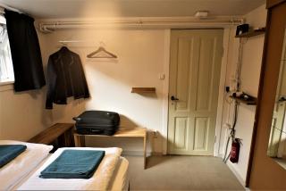 Main street X-small, ensuite bathroom and own kitchen - Reykjavik - 4