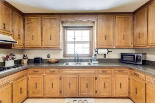 Southall Cottage 3bd Serene Outdoor Space - 2