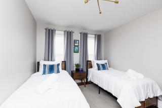 Royal Respite Green Kings and Grey Queens Hideaway! - Richmond - 7
