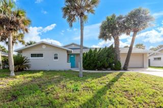 Sandcastle Harbor Pool and FirePit - Port Orange - 6